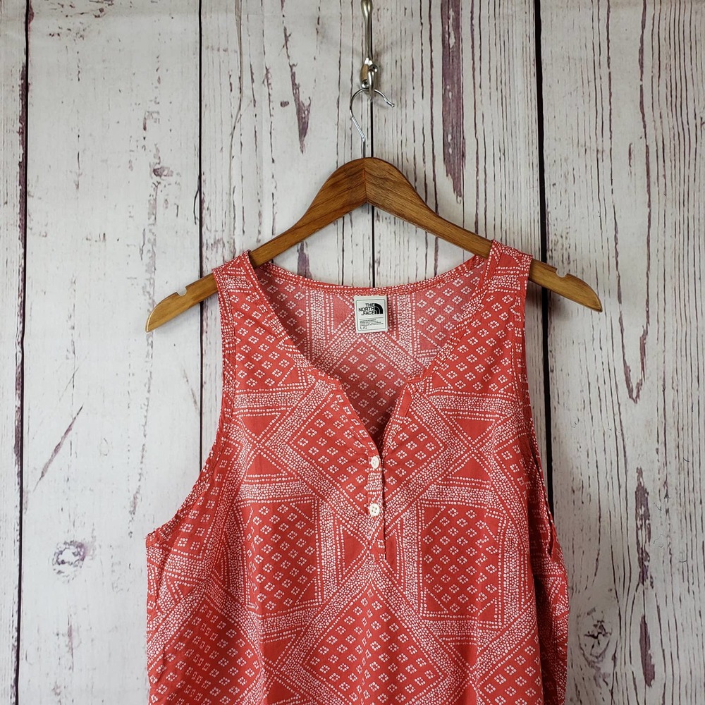 The North Face Henley Blouse Womens Size Large Sleeveless Cotton Red